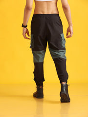 Men Black High-Waist Contrast Jogger Trousers