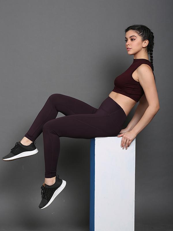 Gym Yoga Tights in Wine Color