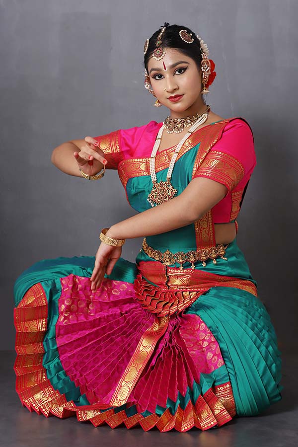 BROWN WINE YELLOW 38 Inch Pant Length Bharatanatyam Copper Zari Dance –  Classical Dance Jewelry